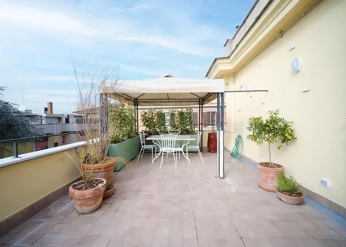 Terrazza Monteverde By Buddyrent Apartamento *